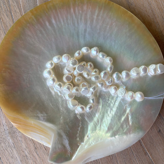 Premium Natural Freshwater Pearl Strand * Baroque Pearls 8/9