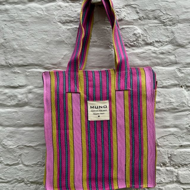 Proud to present our 100% recycled nylon tote bags!!!#totebag #tote #shopper #bag #baglover #bagaddict #recycled #recycl